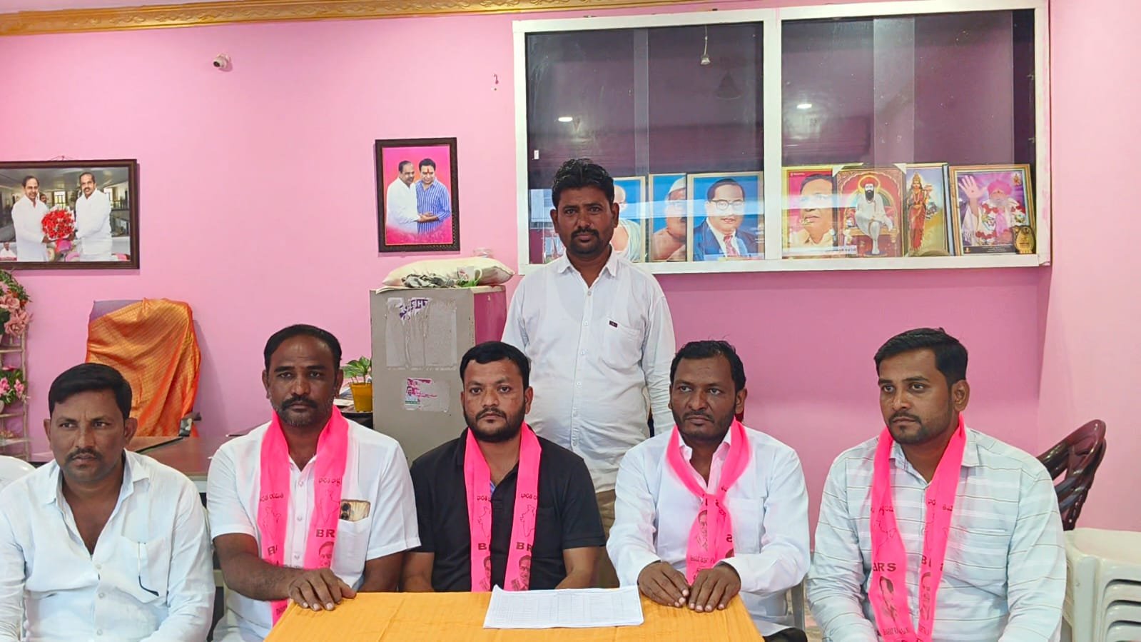 అర్హులైన మైనార్టీ మహిళలకే కుట్టు మిషన్లు ఇవ్వాలి
